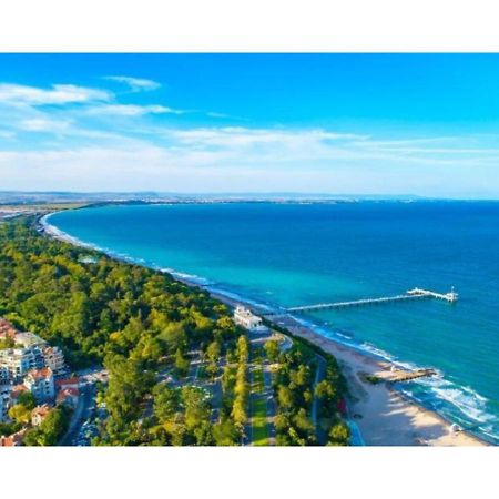 Luxury Apartment On The First Line To The Sea Burgas by Eksteriør bilde