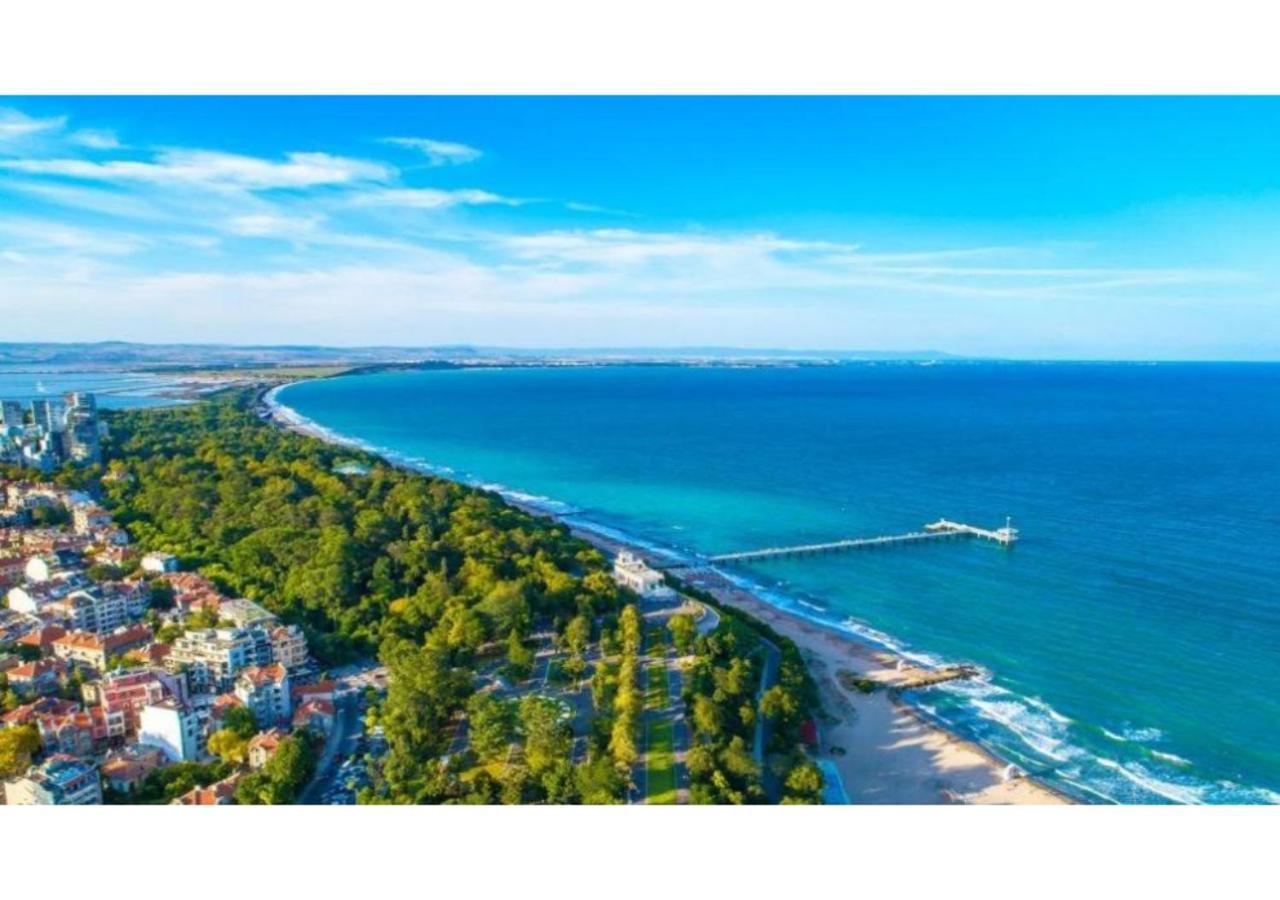 Luxury Apartment On The First Line To The Sea Burgas by Eksteriør bilde