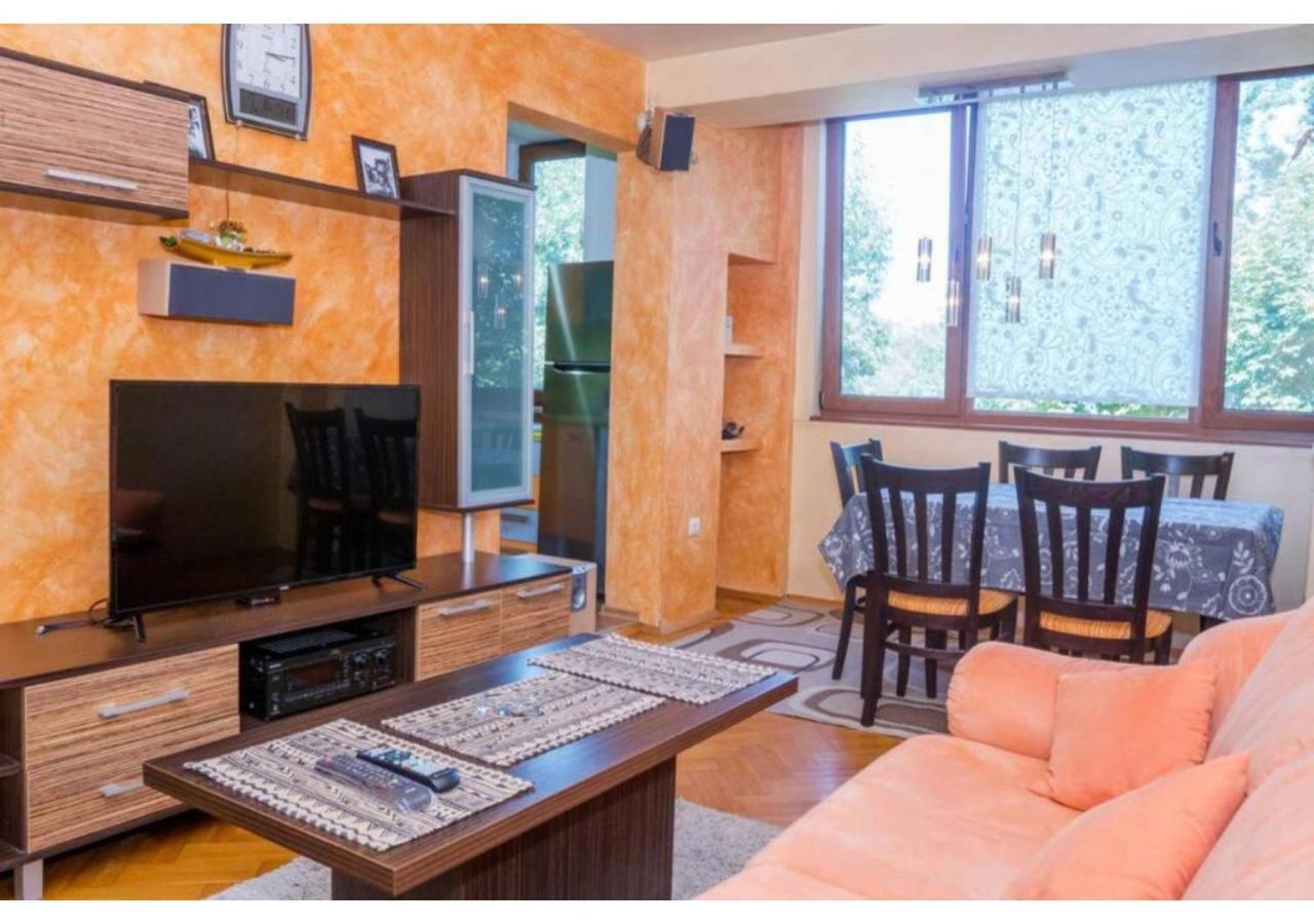 Luxury Apartment On The First Line To The Sea Burgas by Eksteriør bilde