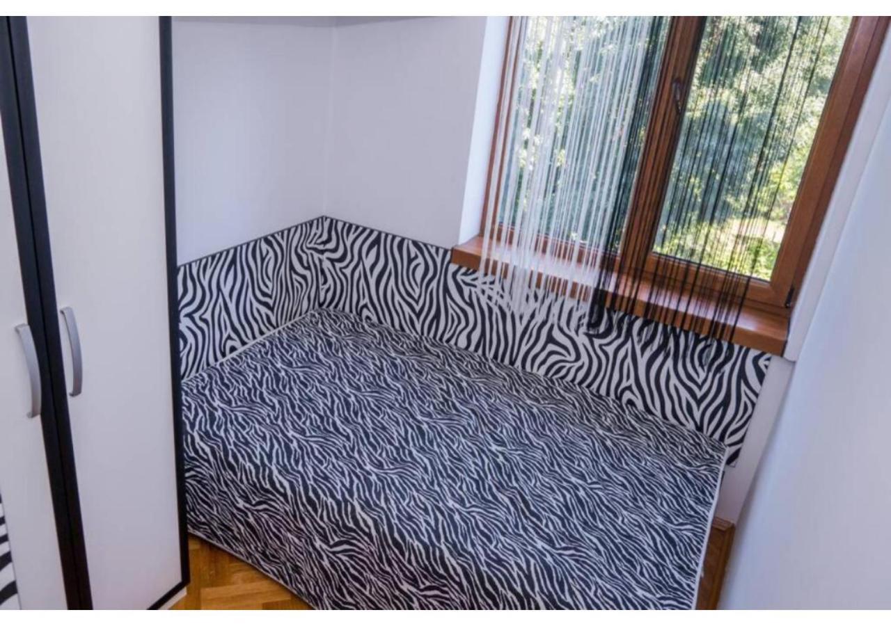 Luxury Apartment On The First Line To The Sea Burgas by Eksteriør bilde